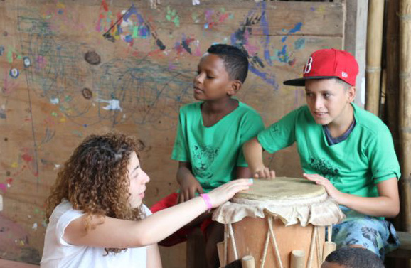 Niños en taller